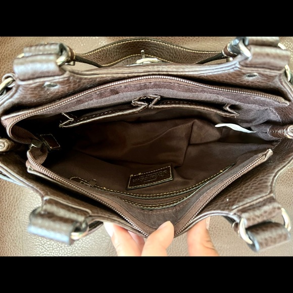 2000’s St.John’s Bay small purse - Picture 3 of 7